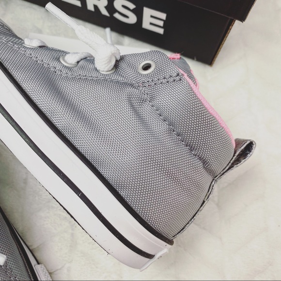 Converse Chuck Taylor Mid Lace-Up Sneaker - Kids - Picture 4 of 8